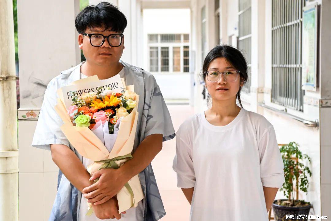 全网追的“扁担女孩”,找了一份暑假工,时薪12元 - 湘潭生活资讯 - 湘潭28生活网 xiangtan.28life.com